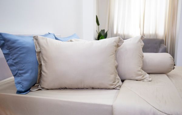 Bộ Drap Giường Tencel Lụa Kem Trơn - Ngọc Hạnh Bedding