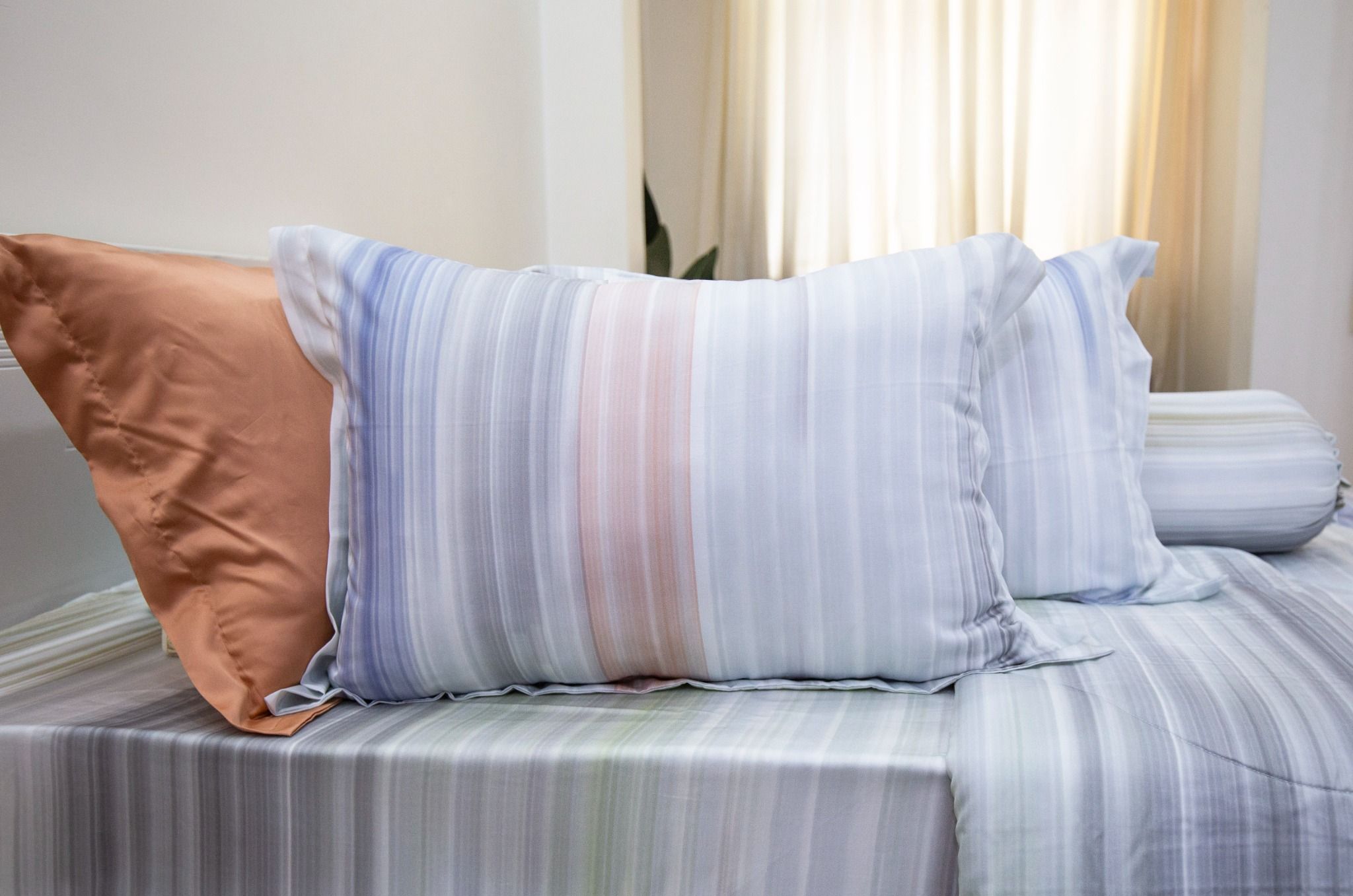  Bộ chăn ga gối Ngọc Hạnh Tencel lụa sọc nhuyễn xám - Ngọc Hạnh Tencel 