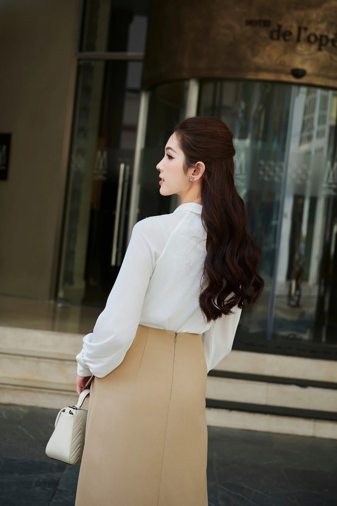 Áo sơ mi crepe xếp ly thân