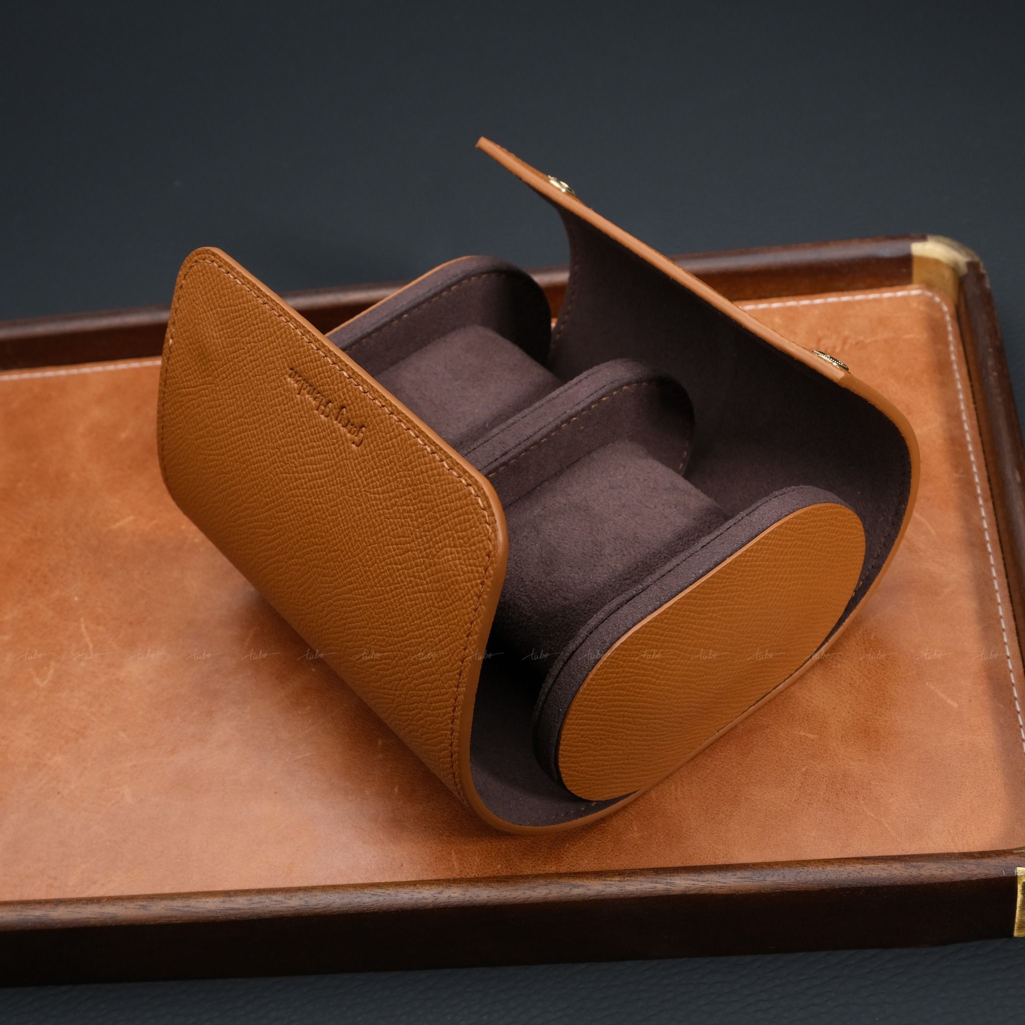  2 WATCH MS05 – TRAVEL WATCH CASE 