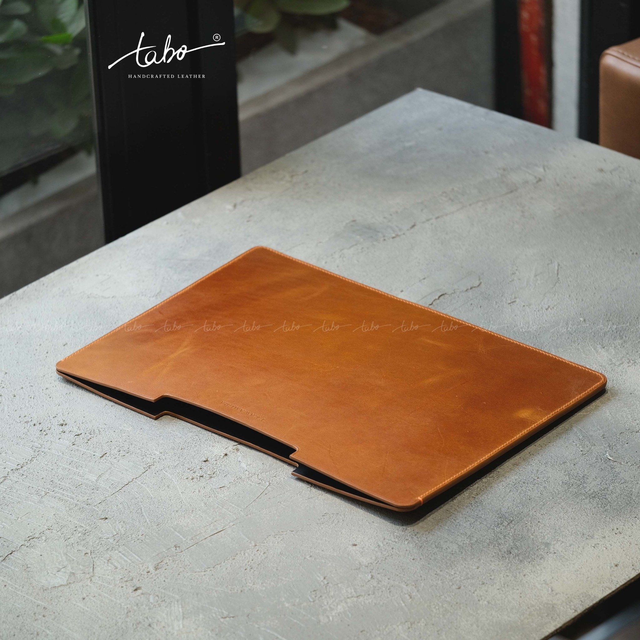  COVER LAPTOP M09 