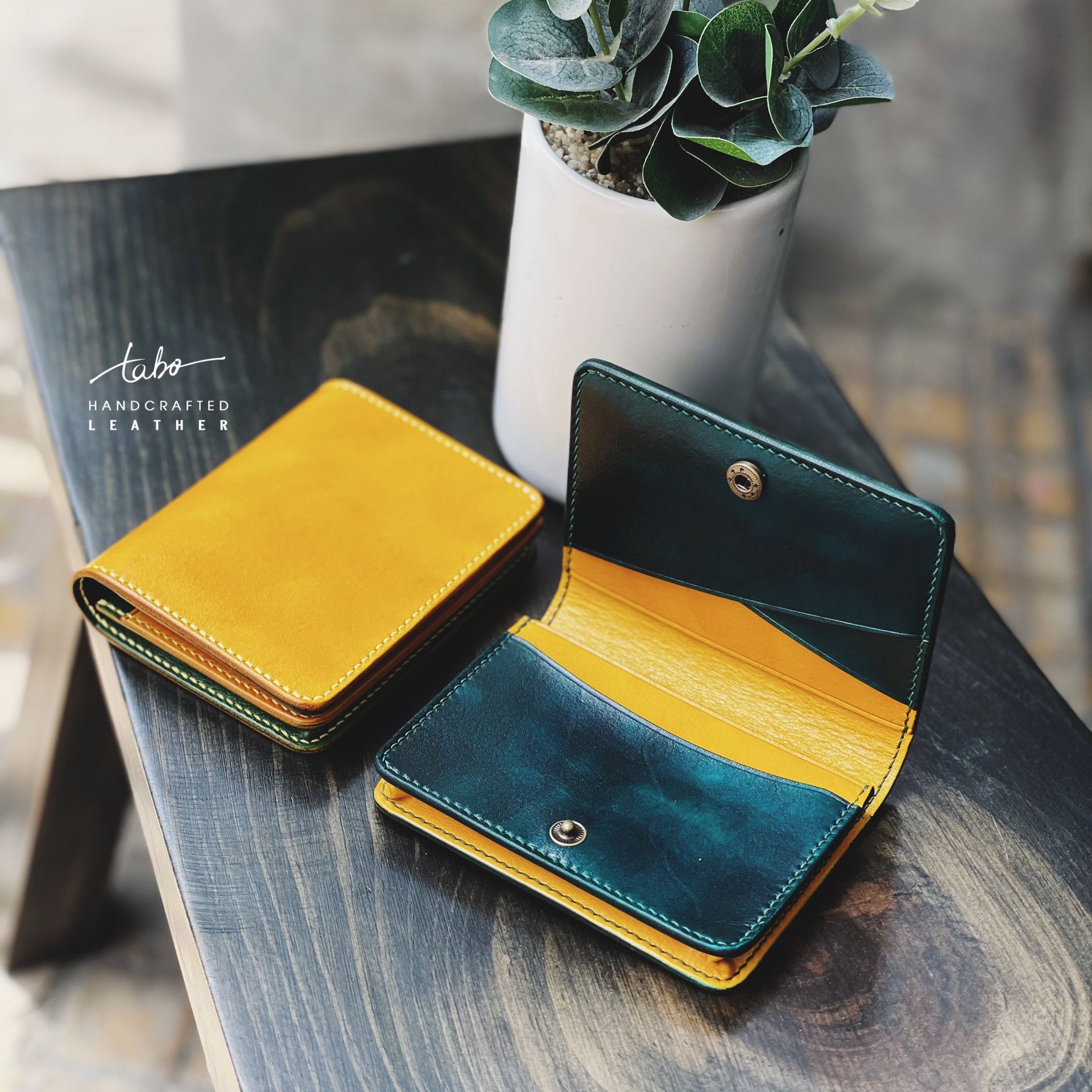  CARD HOLDER – MS21 