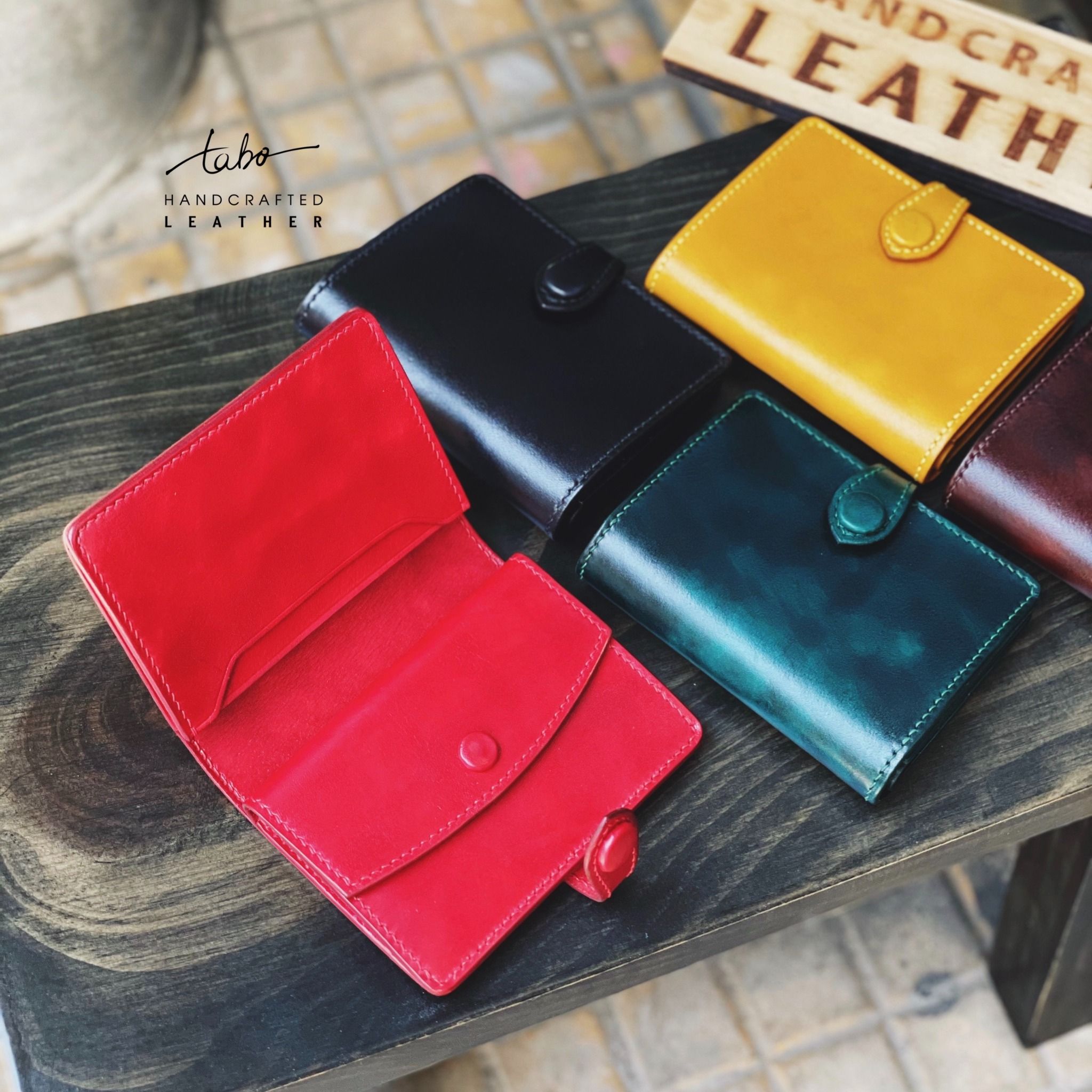  CARD HOLDER – MS19 