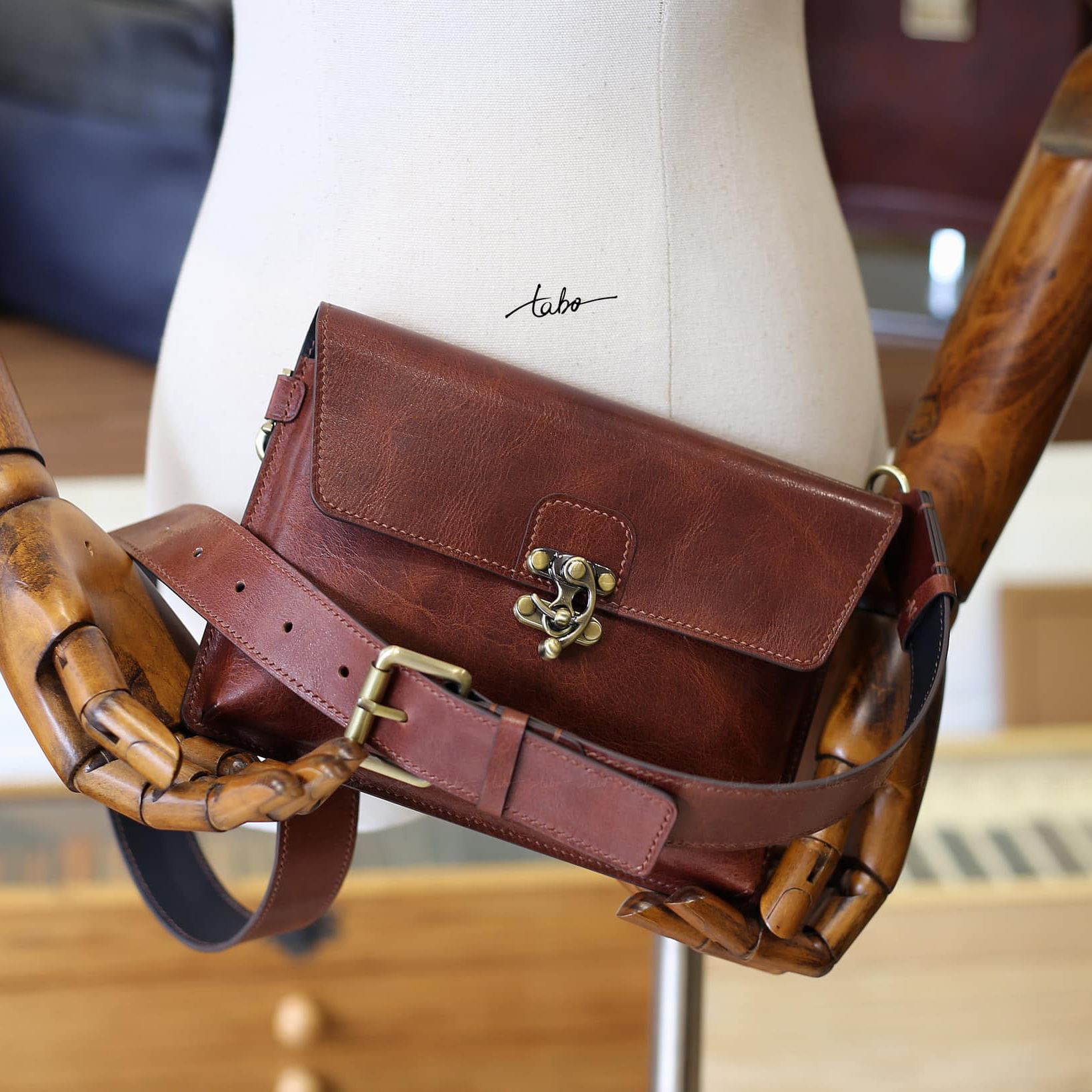  CROSSBODY BAG – MS10 