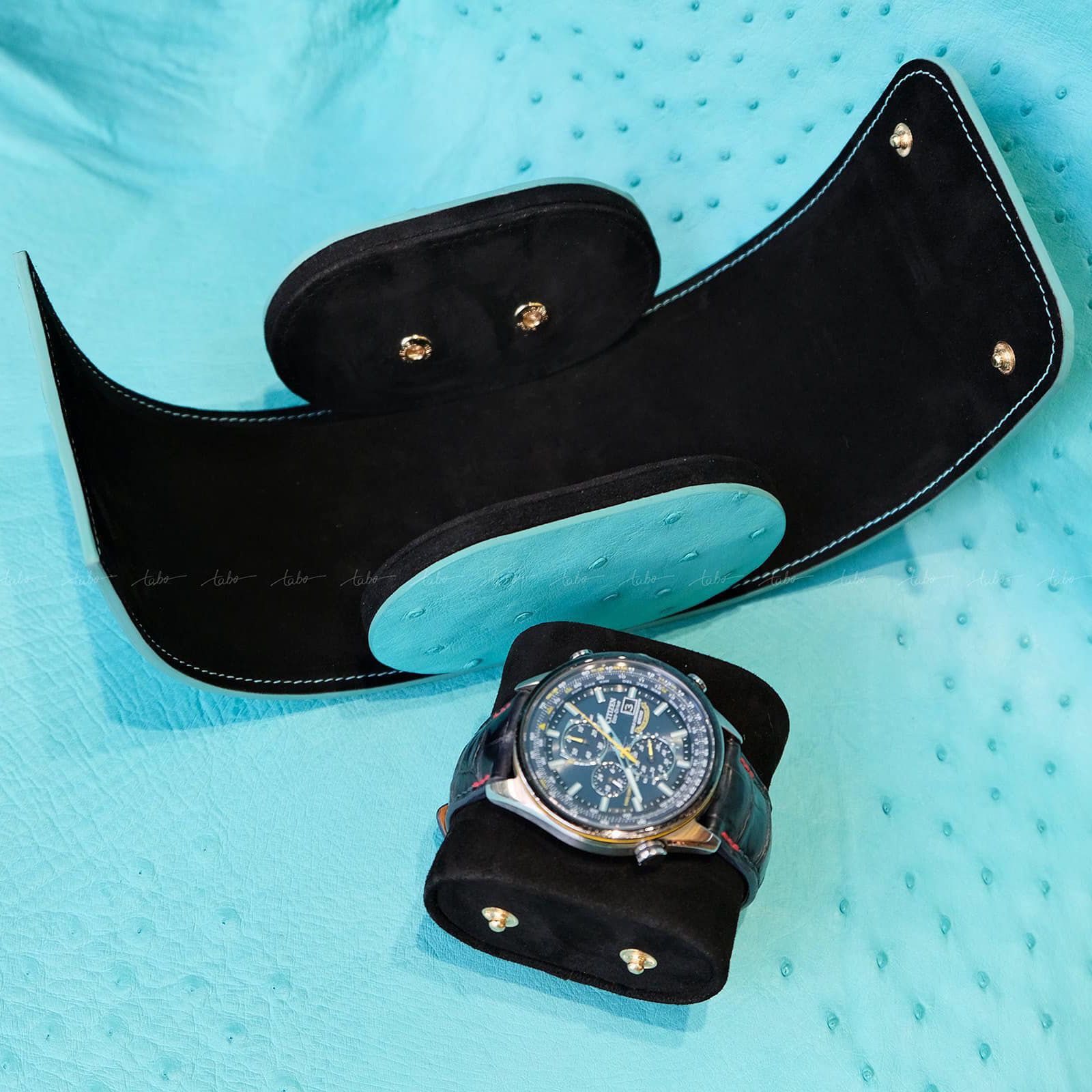  TRAVEL WATCH CASE FOR 1 WATCH MS04 