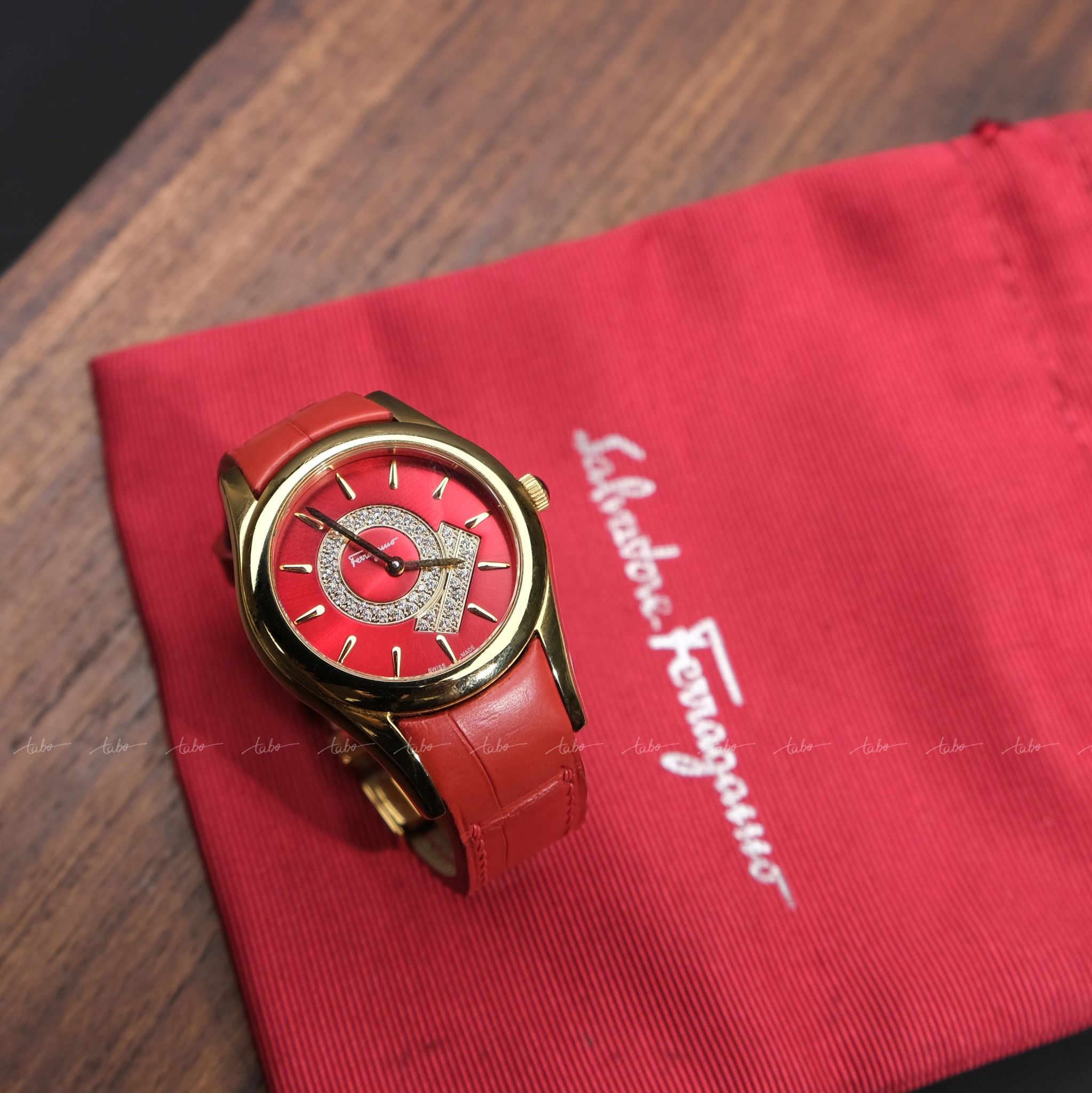  SALVATORE FERRAGAMO – MS04 