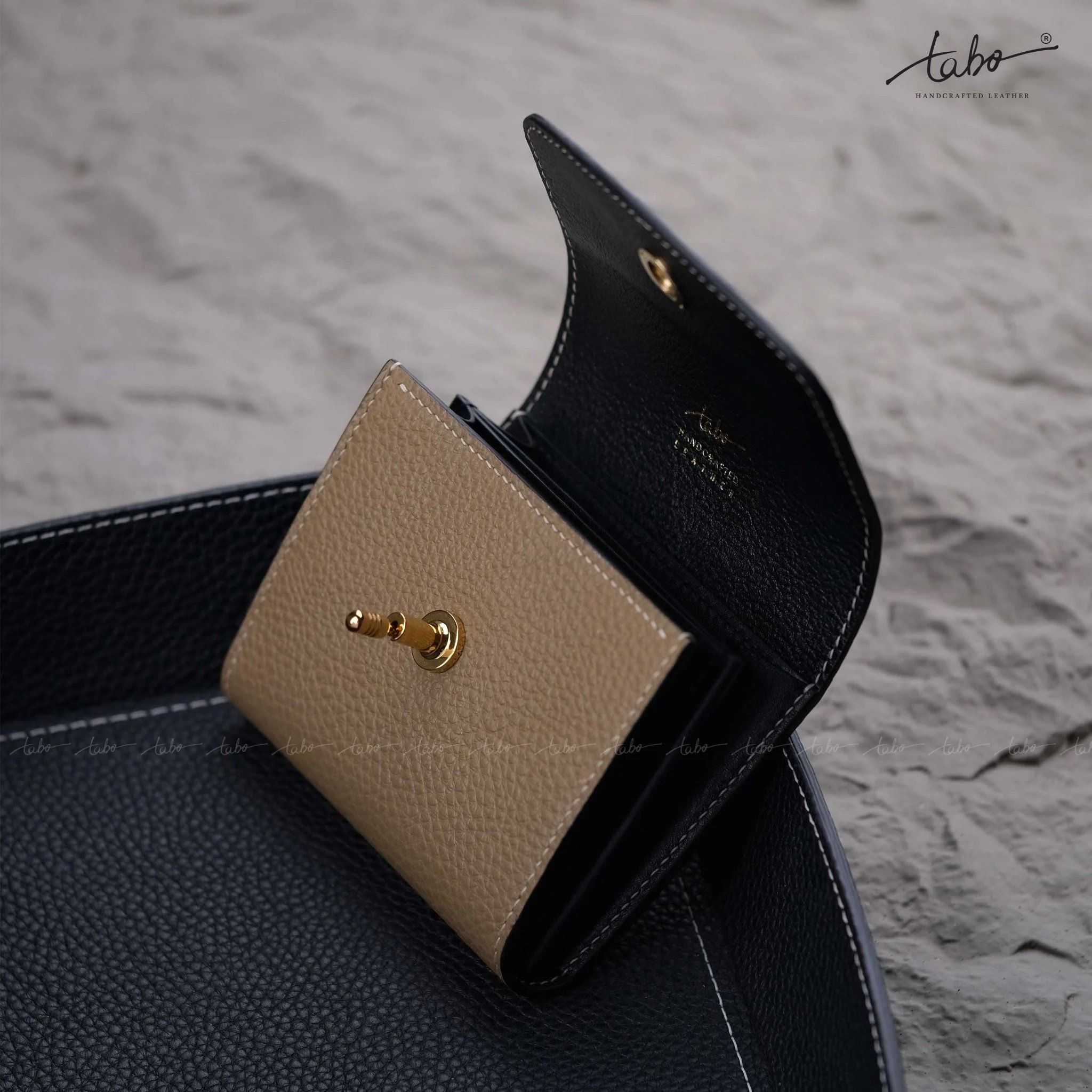  CARD HOLDER – MS47 