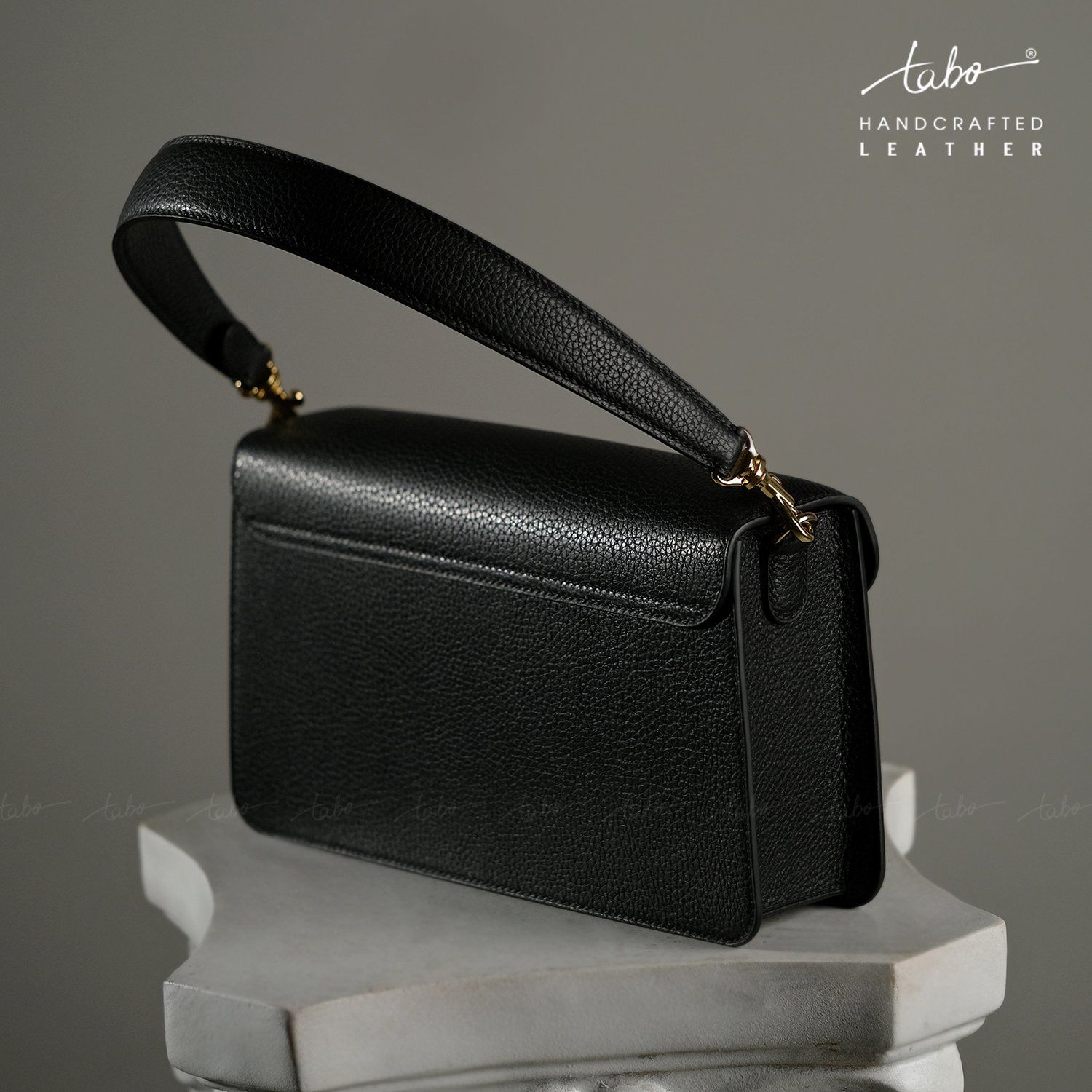  BELLE NOIR 