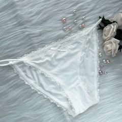 QUẦN LÓT NỮ COTTON DÂY MẢNH VIỀN PHỐI REN SEXY SPQ676SH