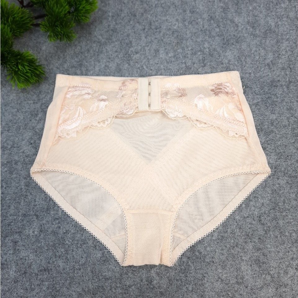 Quần gen nữ định hình phối ren SPQG004SH