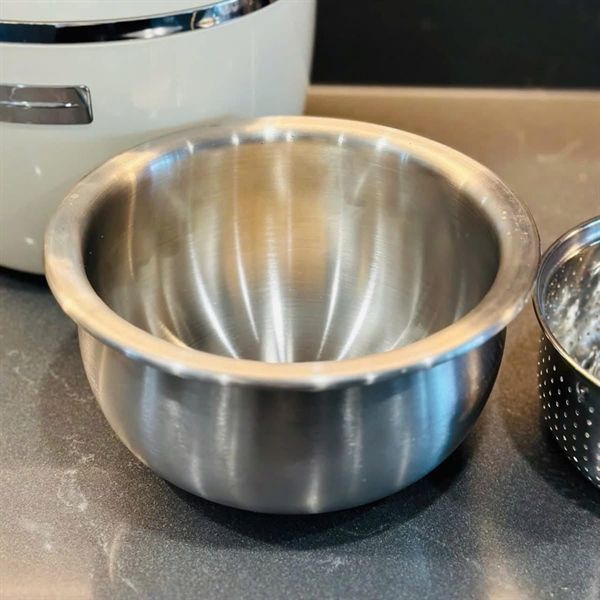 Nồi cơm lòng nồi inox Unie URC612 dung tích 1.2L