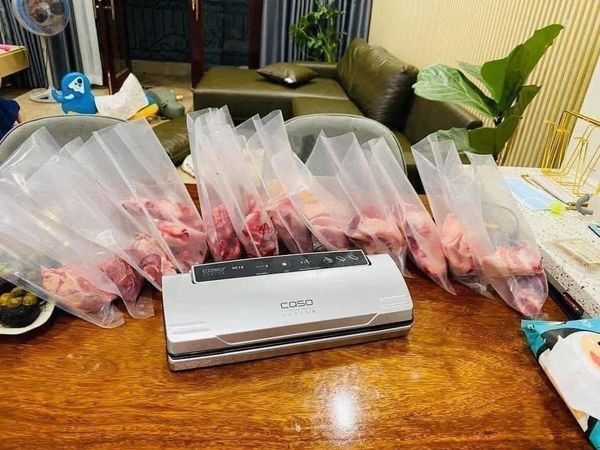 Máy hút chân không Caso VC10