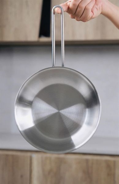 Chảo inox Olivo P2045 size 20cm