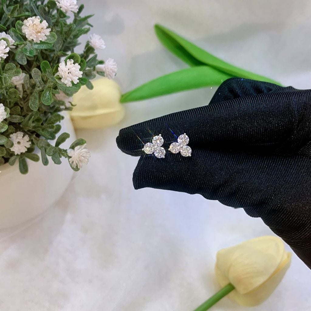 Bông tai bạc Thụy Sỹ Looklike Big đá Moissanite 4.0ly ROWLER EH000942