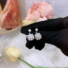 Bông tai bạc nữ Thụy Sĩ đính đá Moissanite 6.0ly ROWLER EH000632