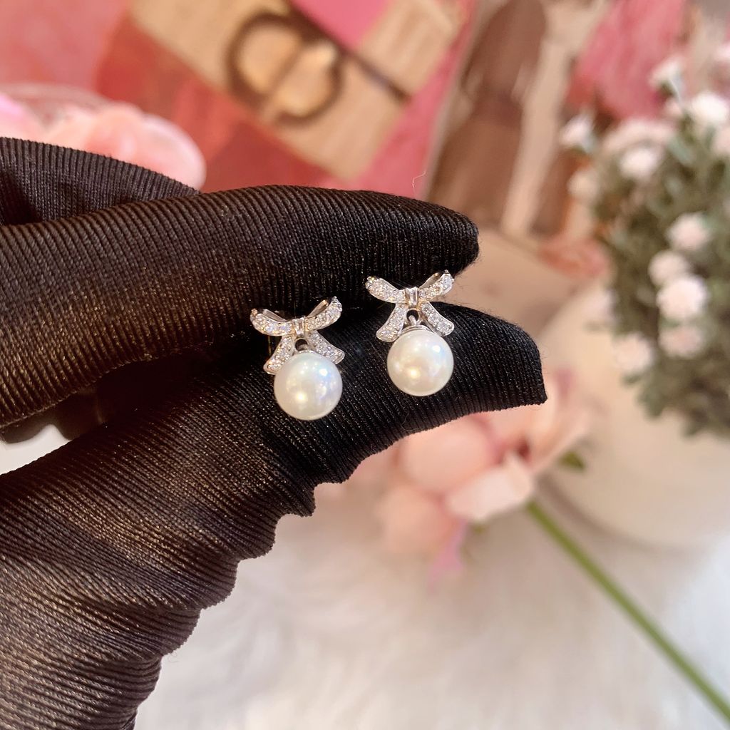 Bông tai bạc nữ đính ngọc trai và đá Moissanite ROWLER EH000642