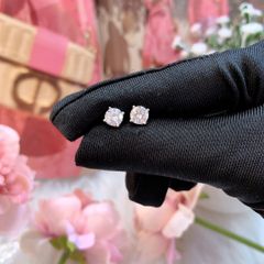 Bông tai bạc Thụy Sĩ 4 chấu đính đá Moissanite 6.0ly ROWLER EH000838