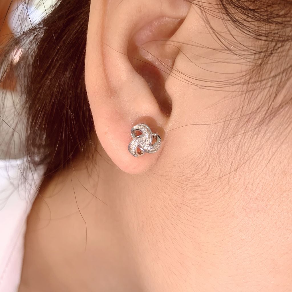 Bông tai bạc nữ đai xoắn Thụy Sĩ đính đá Moissanite ROWLER EH000904