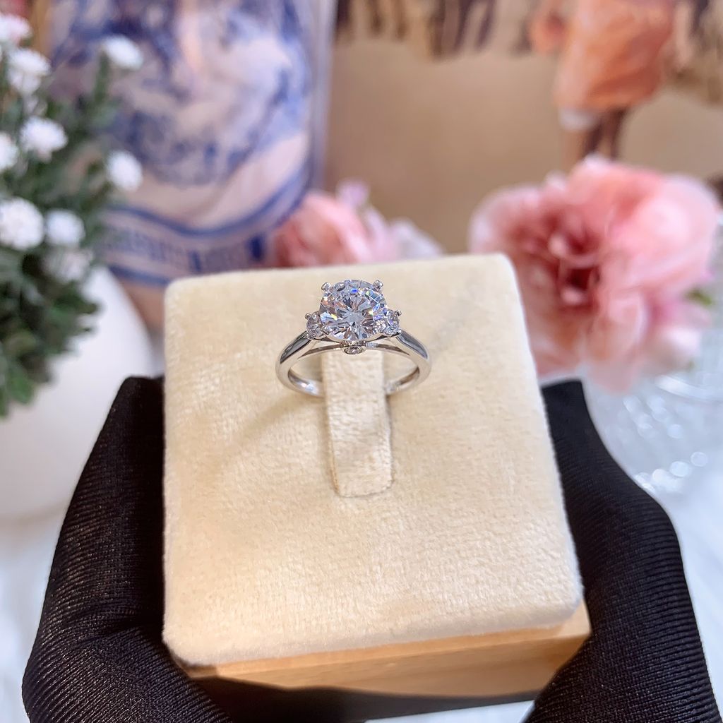 Nhẫn bạc 925 đính đá Cubic Zirconia 5A 6.5ly ROWLER RH000362