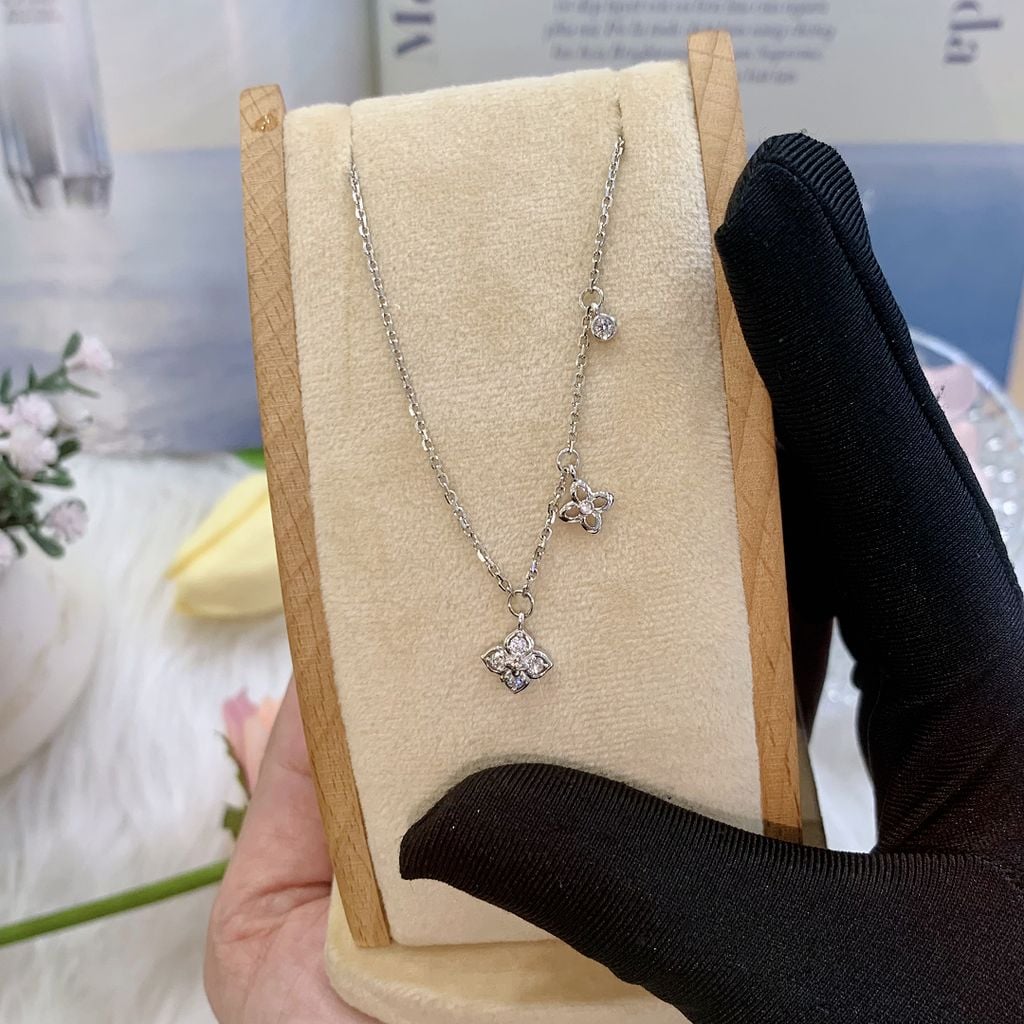 Dây cổ bạc Thụy Sỹ hoa Liliac đính đá Moissanite ROWLER NH000916