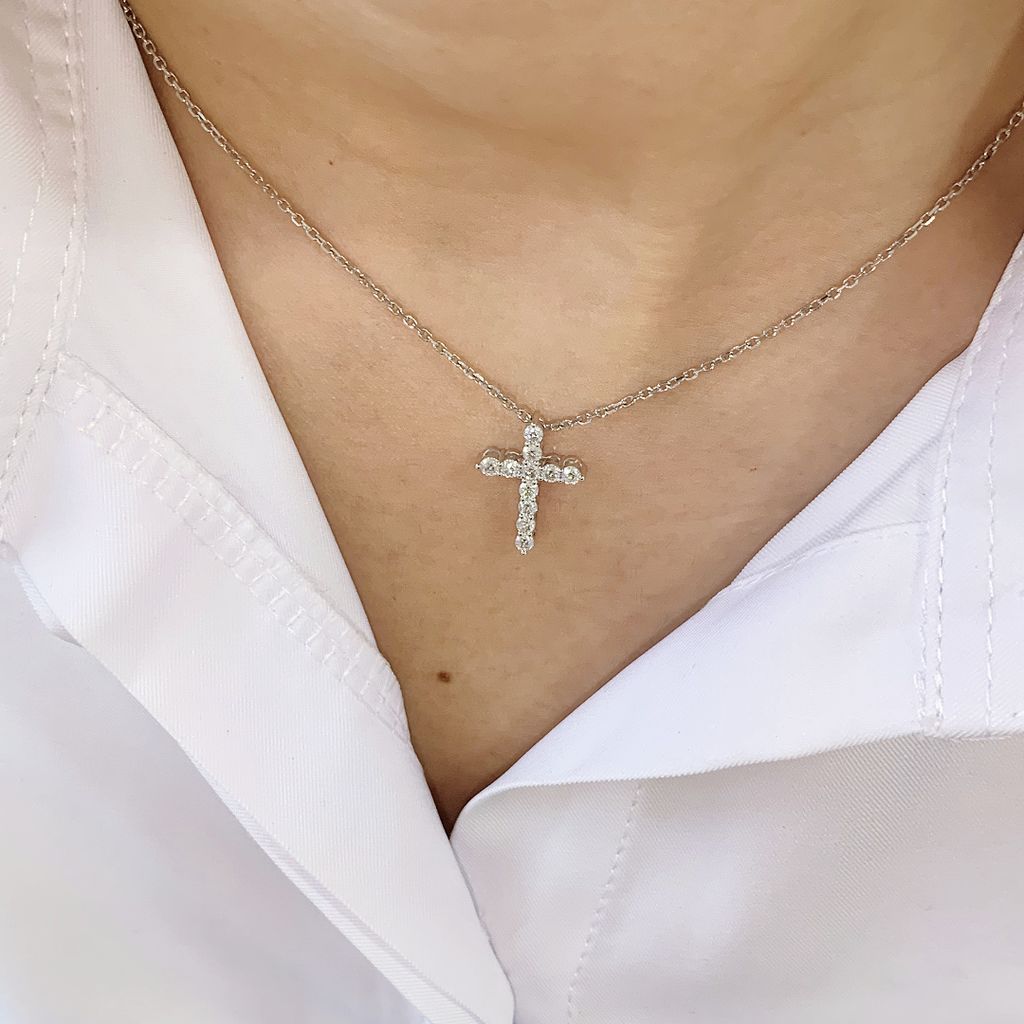 Mặt dây chuyền bạc Thụy Sĩ hình thánh giá đính giá Moissanite 2.0ly ROWLER PH000915