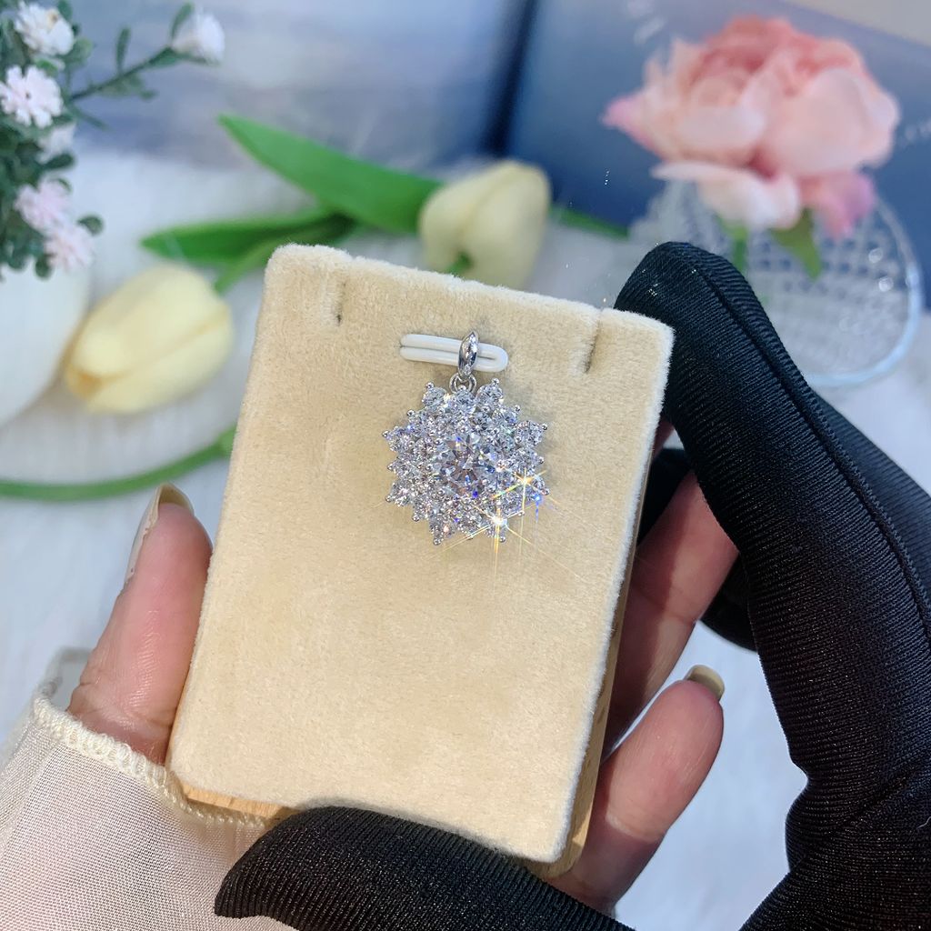 Mặt dây chuyền nữ bạc 925 đính đá CZ 5A 7.0ly ROWLER PA000341