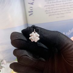Mặt dây chuyền nữ bạc 925 cỏ 4 lá may mắn đính đá Cubic Zirconia 5A ROWLER PA000620