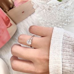 Nhẫn bạc đính đá Moissanite cushion vuông 6.5ly ROWLER RH000610