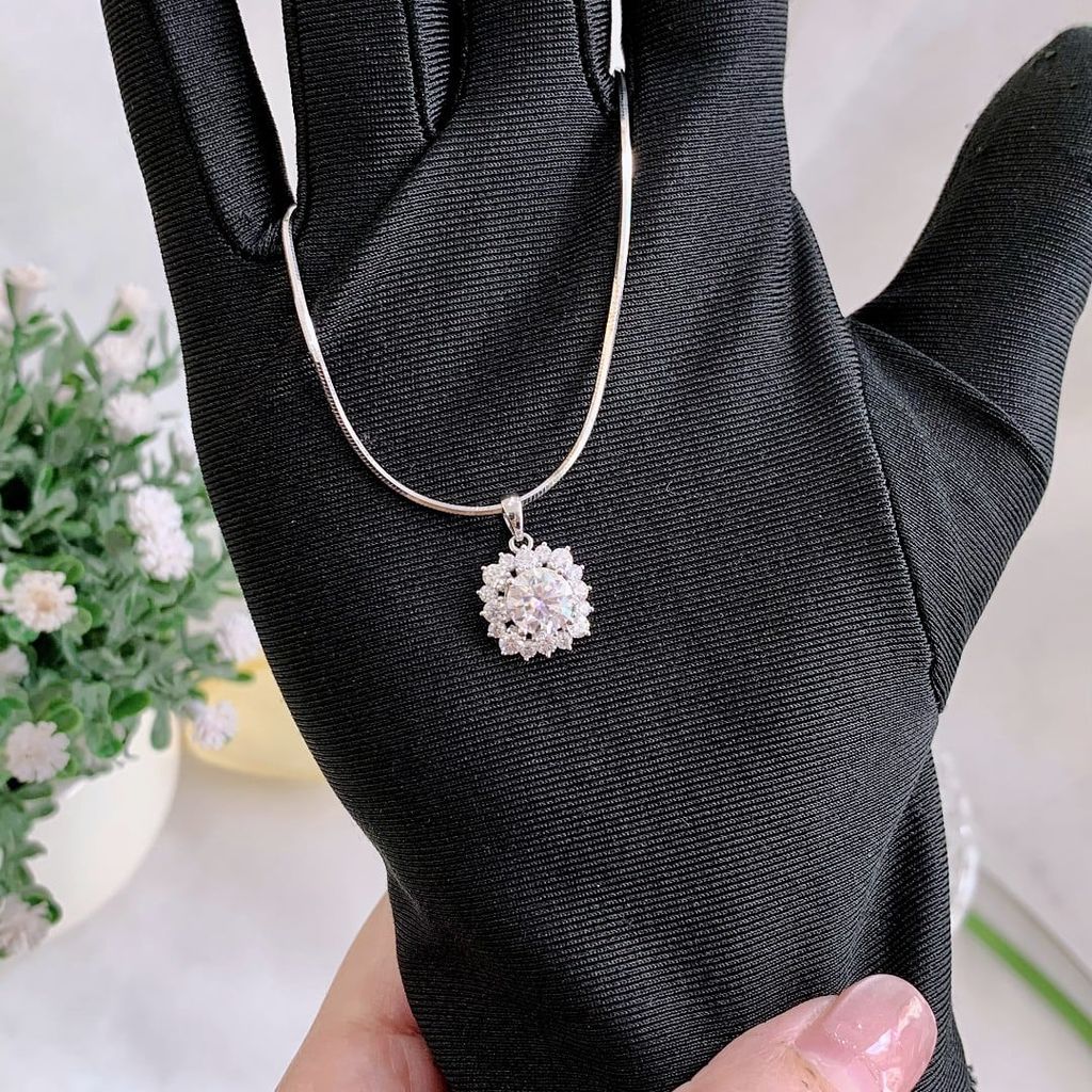 Mặt dây chuyền bạc đính đá chủ Moissanite 6.0ly ROWLER PH000836