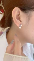 Bông tai bạc nữ đính ngọc trai và đá Moissanite ROWLER EH000642