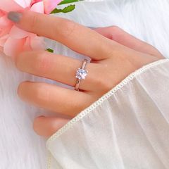 Nhẫn bạc 925 chấu tim cách điệu đính 1 viên đá chủ CZ 5A 6.0ly ROWLER RA000676
