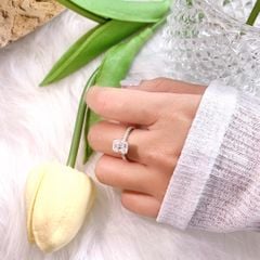 Nhẫn bạc 925 đính đá Cubic Zirconia 5A chữ nhật Emerald cut 6*8ly ROWLER RA000611