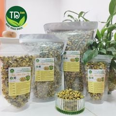 Hoa cúc nụ sấy lạnh, giúp thanh nhiệt, trợ tiêu hoá, giải độc, mát gan, sáng mắt, tăng cường miễn dịch