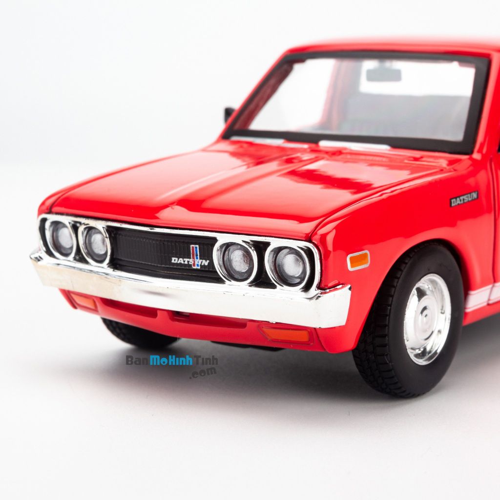 Mô hình xe bán tải cổ Datsun 620 Pickup 1973 1:24 Maisto Red (10)