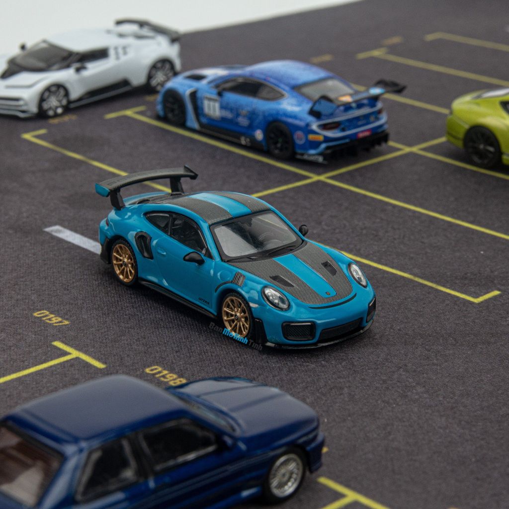 Mô hình xe Porsche 911 GT2 RS 1:64 MiniGT