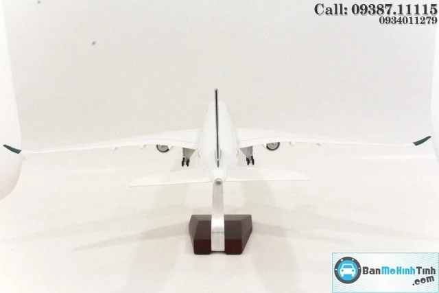 Mô hình máy bay Cathay Pacific 47cm lắp ráp có đèn Everfly