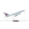 Mô hình máy bay lắp ráp có đèn led Qatar Airways Airbus A380 47cm Everfly