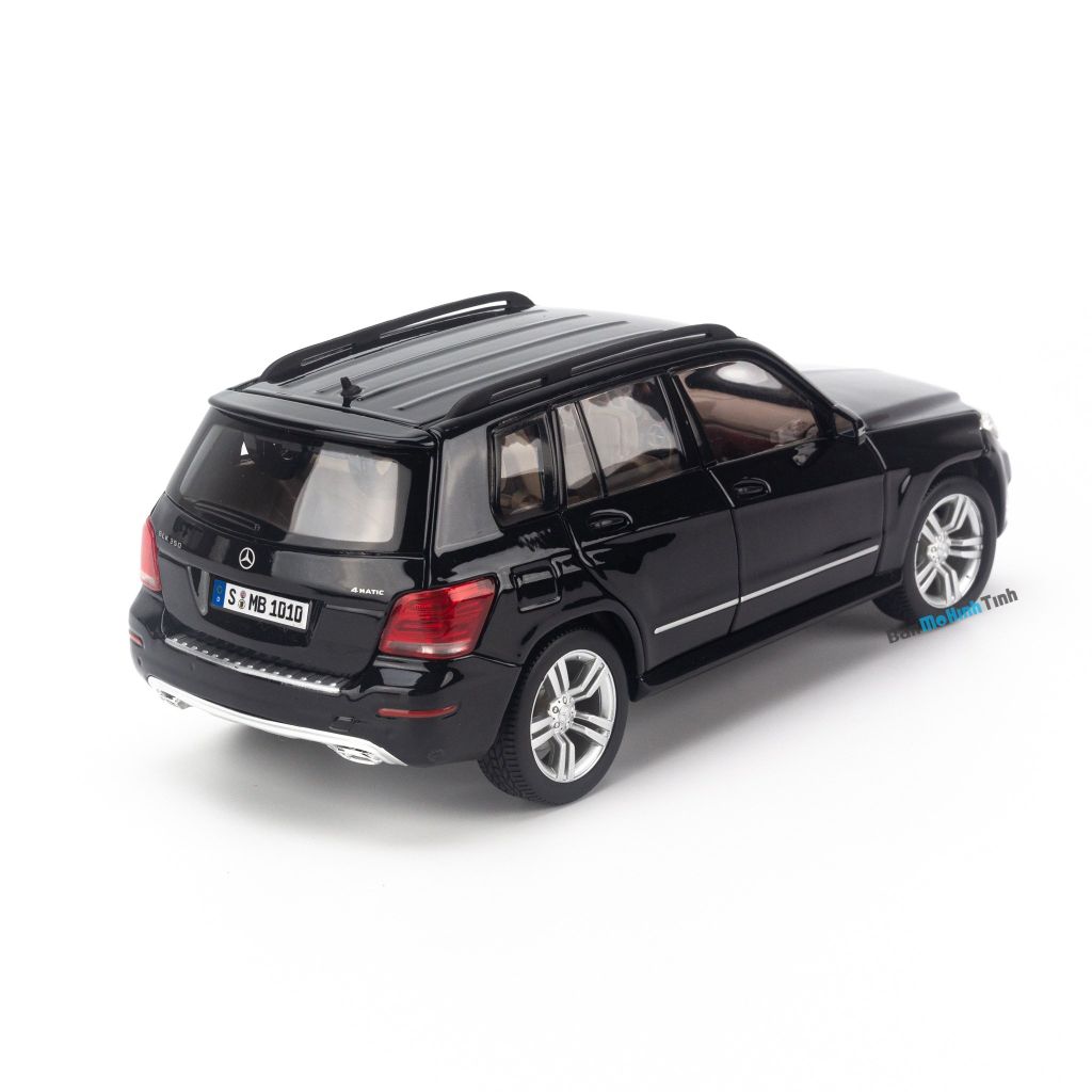 Mô hình xe Mercedes-Benz GLK Class 1:18 Maisto