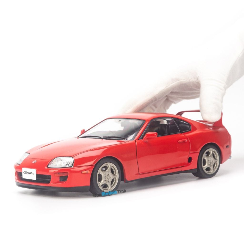 Mô hình xe Toyota Supra Bull Demon MK A80 1:18 Solido