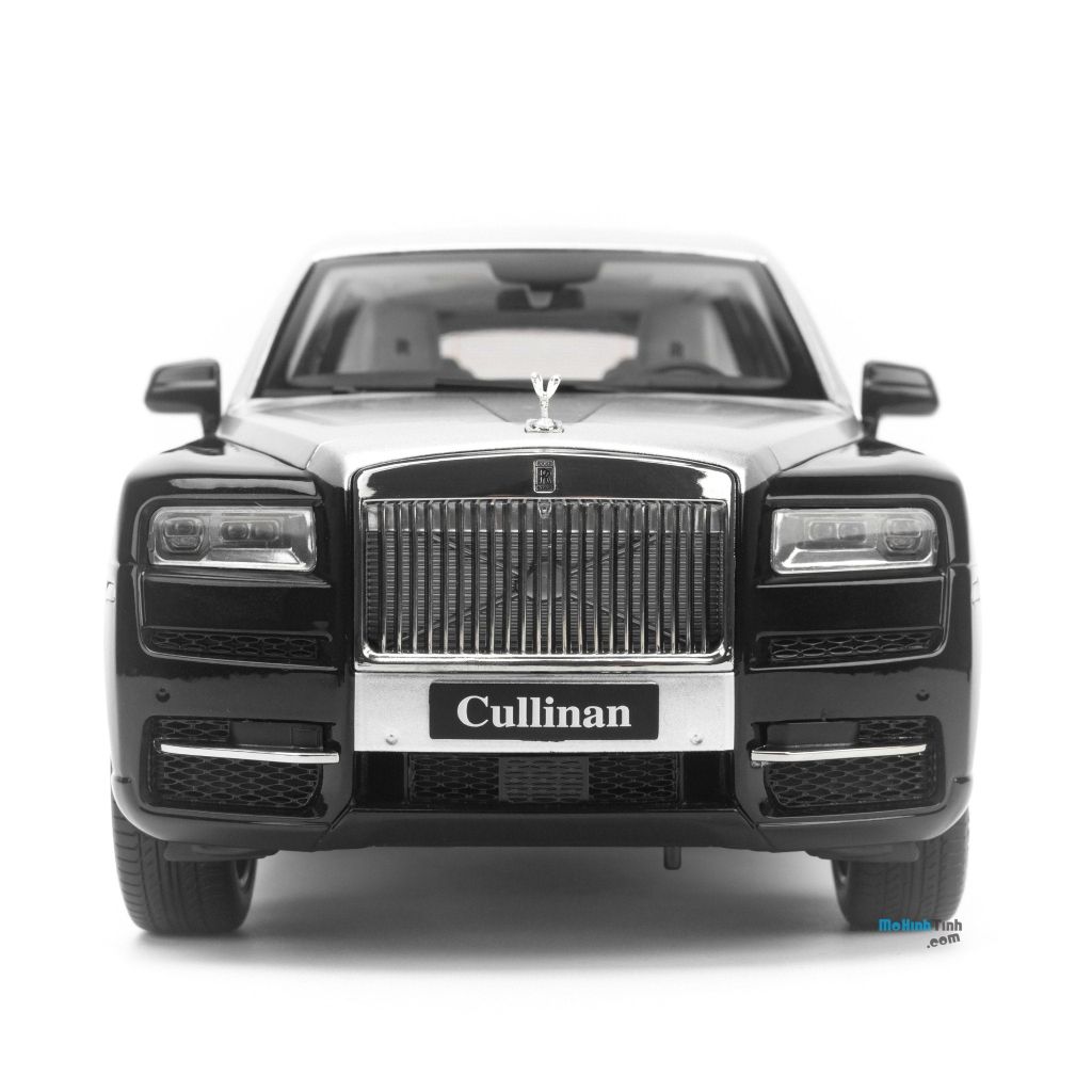 Mô hình xe Rolls Royce Cullinan 1:18 Dealer