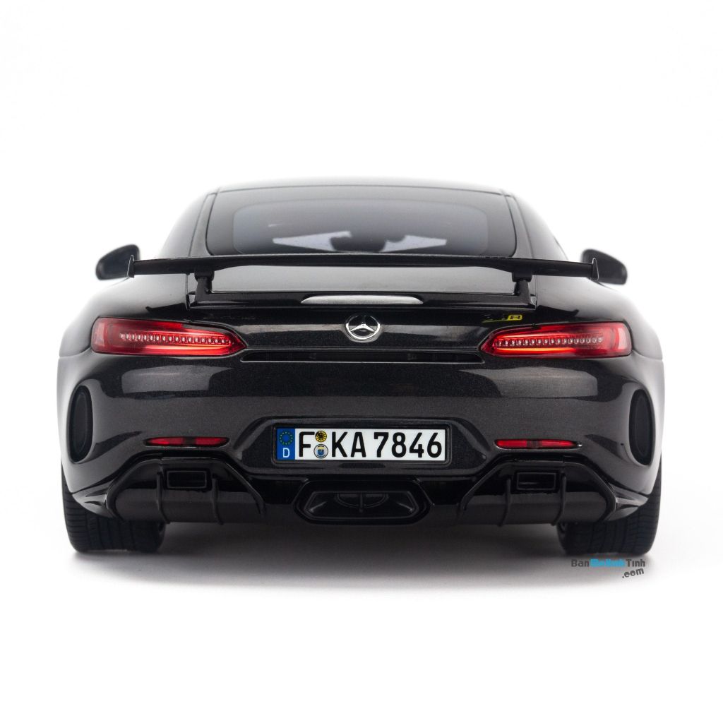 Mô hình xe Mercedes-Benz GTR 2019 1:18 Norev Grey Metallic (8)