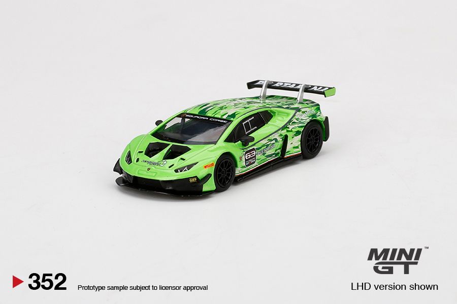 Mô hình xe Lamborghini Huracan GT3 Evo 1:64 MiniGT