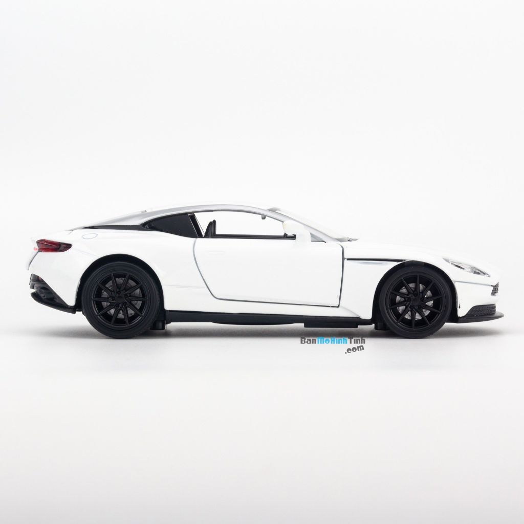 Mô hình xe Aston Martin DB11 AMR 1:32 Makeda White (4)