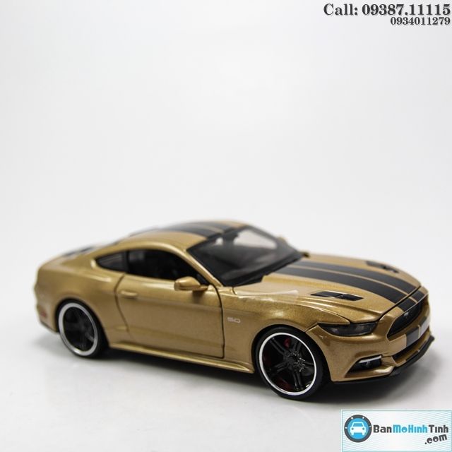 Mô hình xe Ford Mustang GT 2015 1:24 Maisto