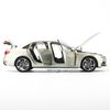 Mô hình xe Audi A4 All New 2017 Sedan Grey 1:18 Dealer (16)
