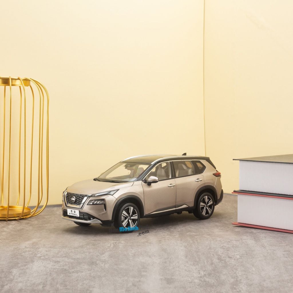 Mô hình xe Nissan X-Trail 2022 1:18 Paudi