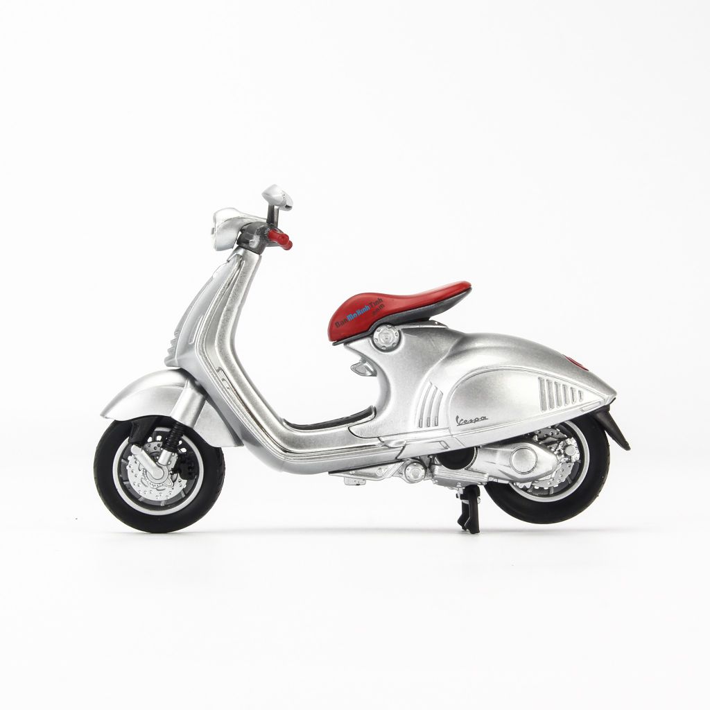 Mô hình xe Vespa 946 2014 Silver 1:18 Welly
