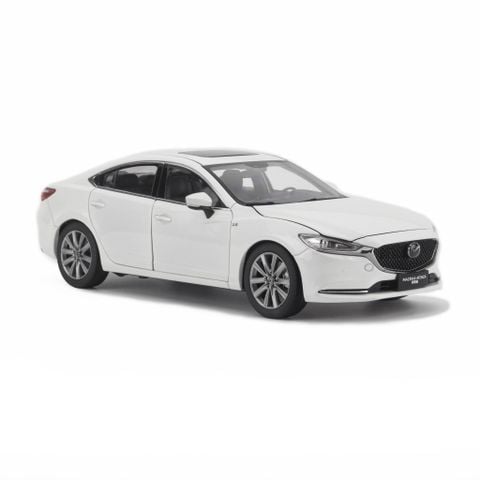 Mô hình xe Mazda 6 2019 1:18 Dealer