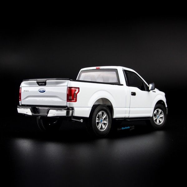 Mô hình xe Ford F-150 2015 Regular Cab 1:24 Welly