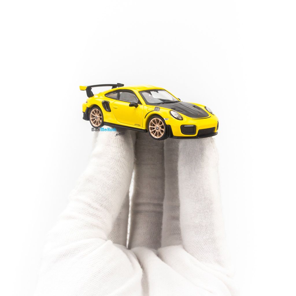 Mô hình xe Porsche 911 GT2 RS 1:64 MiniGT